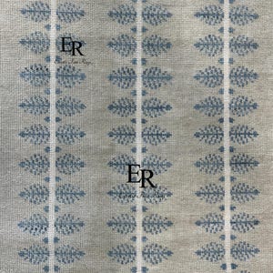 Hand-Knotted Oushak Wool Rug: Beige & Blue Turkish Design, 8x10