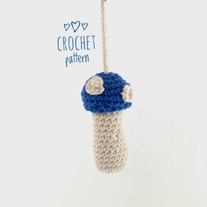Easy Crochet pattern pdf Lip Balm Holder Mushroom Keychain for Lipstick