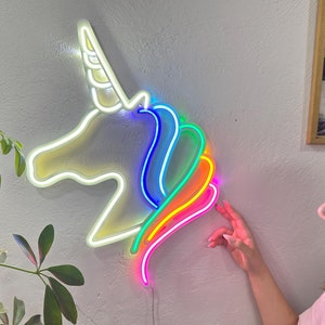 Neonmuurkunst eenhoorn – Levendig led-decor voor een levendige plek, muurdecoratie eenhoorn, kinderkamer wanddecoratie, led-muurkunst, aangepast formaat
