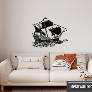 Personalisierte Piratenschiff-Dekor, Monogramm Geometrische Piratenschiff-Wandkunst, kundenspezifische Metallwanddekor, Hauptwohnzimmerdekoration, kundenspezifische Größe