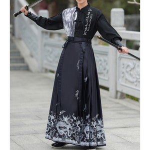 Men's antique Hanfu, Chinese horse-faced Hanfu for men, long-sleeved cross-collar Hanfu, Chinese-style embroidered Hanfu suit