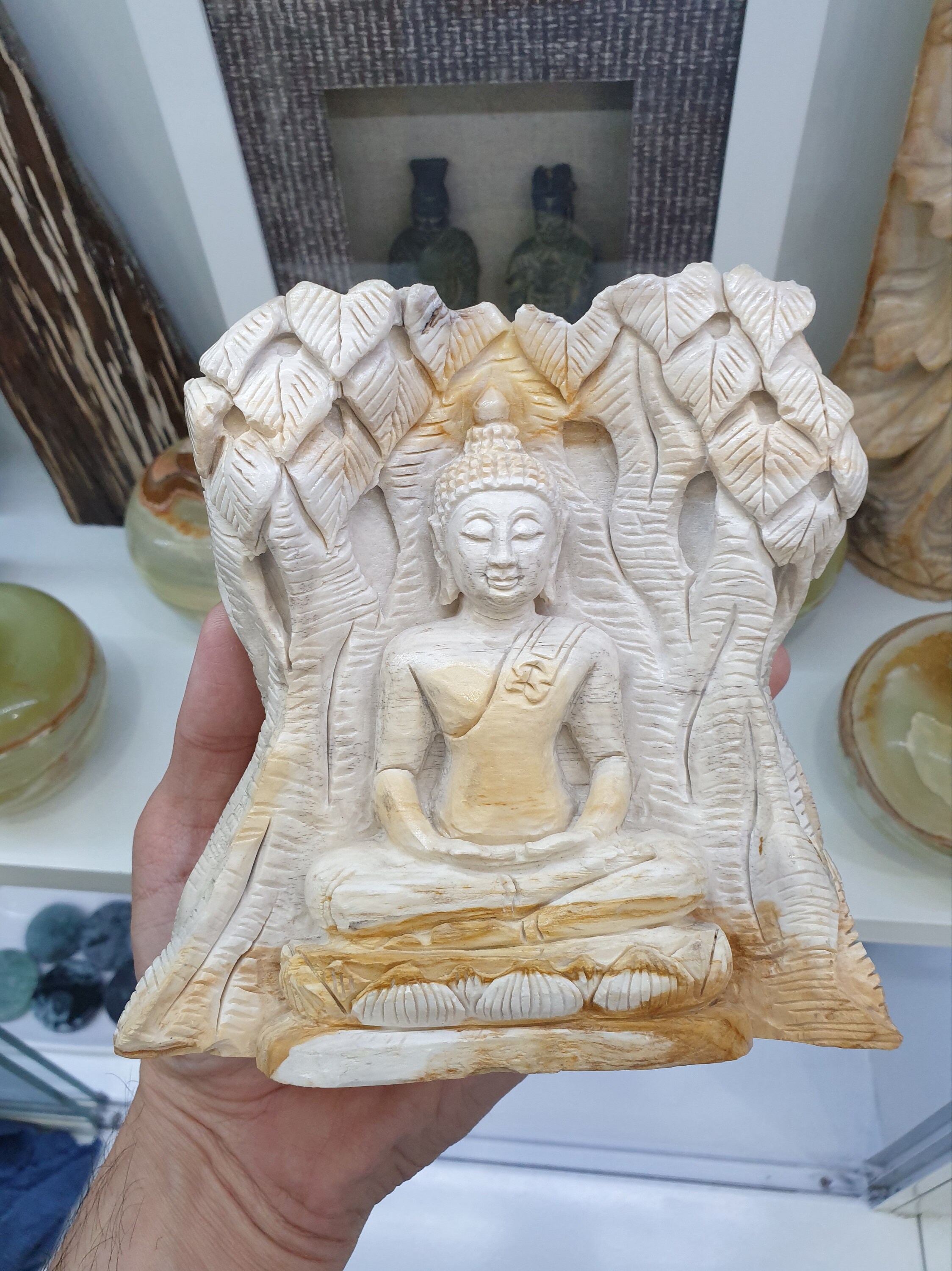 化石木仏像（6 x 3 x 5.9インチ） - Etsy 日本