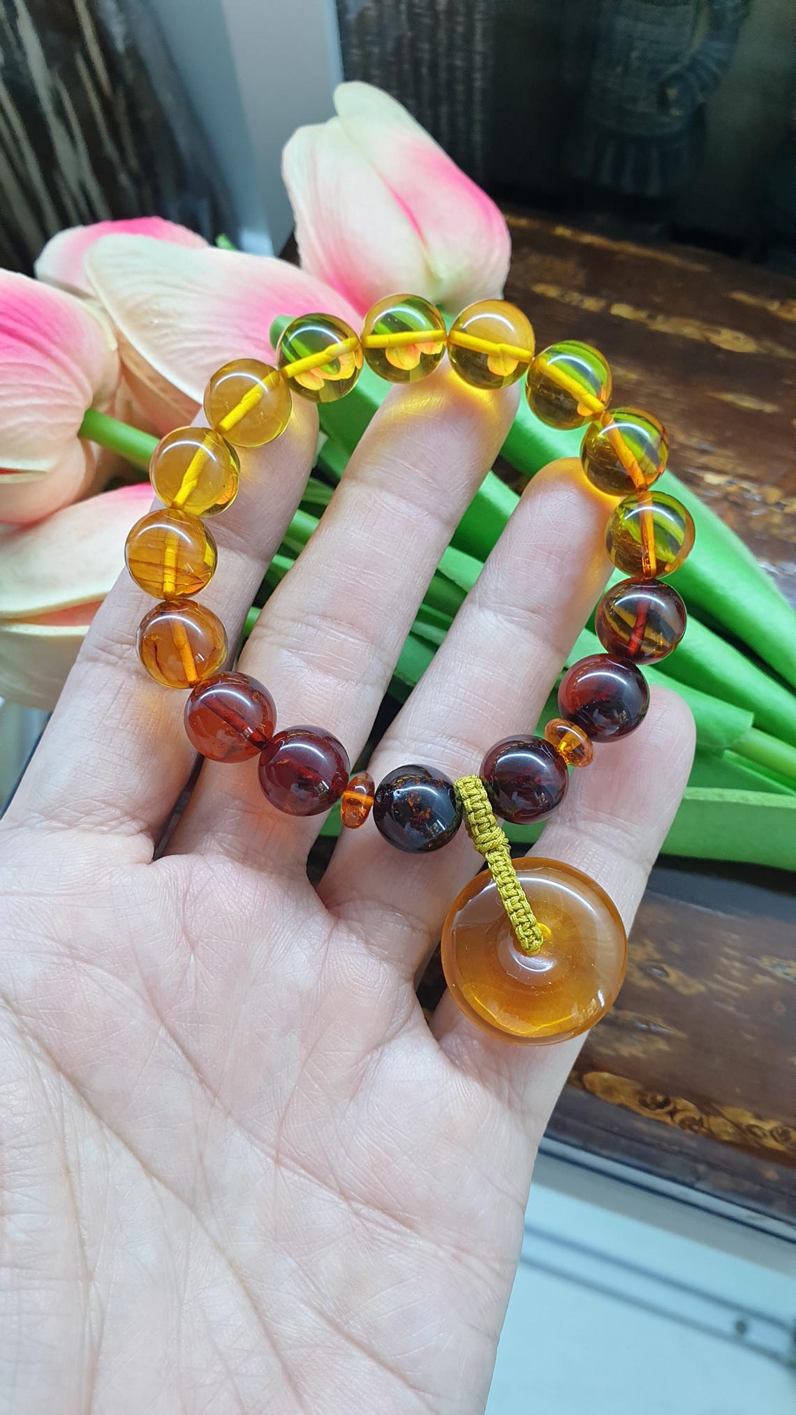 An Kou Rau Burma Amber Ping an Kou Charmbracelet (17 Cm) | Natural Amber | Glowing ...