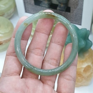 Slim Cylindrical Jade Bangle (Size 55)