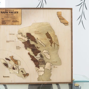 Napa Valley wijnkaart, Californische wijnen houten kaart een cadeau voor wijnliefhebbers, eikenhouten muurkunst