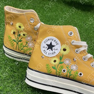 Custom Converse Embroidered Shoes Converse Chuck Taylor 1970s Embroidered Daisy Floral bees Converse Shoes Best Gift for Her