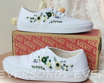 Vans bordados personalizados: tênis florais para casamento, presente de noiva