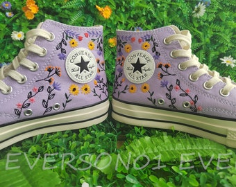 Low price Custom Converse Embroidered Shoes Converse Chuck Taylor 1970s Embroidered Bee&Daisy  Converse Shoes Best Gift for Her