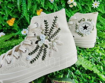 Wedding sneakers/ Valentine Gift/Embroidered Wedding Flowers Shoes Wedding Converse Converse Embroidered Flowers