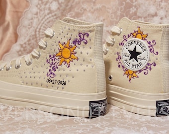 Converse Chuck Taylor bordados a medida de los años 70: zapatos de boda de Rapunzel