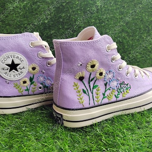 Custom Converse Embroidered Shoes Converse Chuck Taylor 1970s Embroidered Daisy Floral Bees Converse Shoes Best Gift for Her