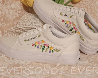 Vans bordados personalizados: tênis florais para casamento, presente de noiva