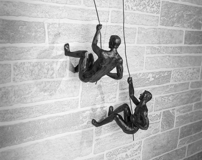 SET of 2 Climbing Men Metal Wall Sculpture Wall Decor Metal Etsy Israel