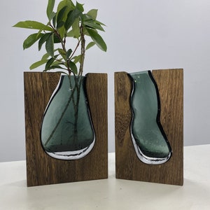 Handmade Minimalist Resin and Wood Vase Indoor Wood Epoxy Flower pot / Planter / Decorative Wooden Pots Vase Flower Vase New Home Gift