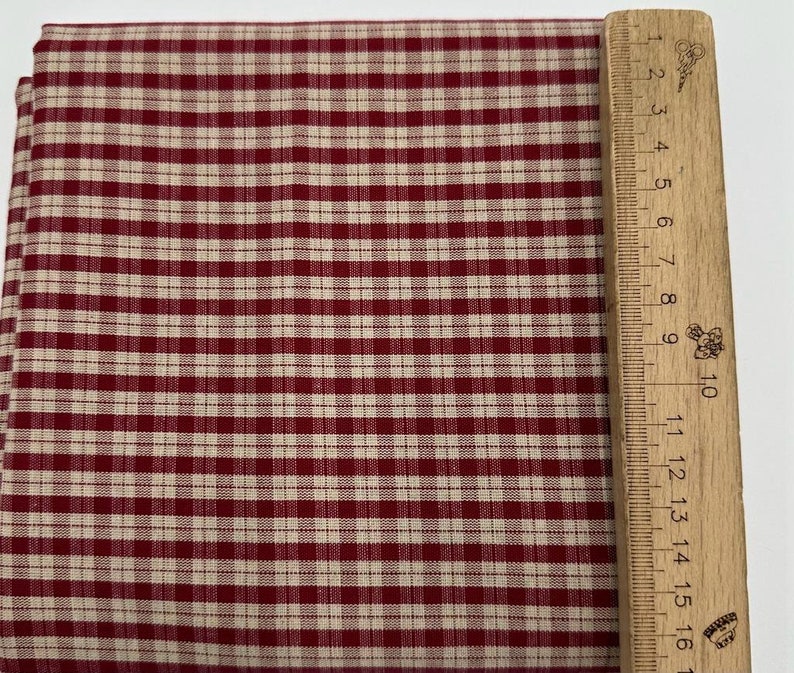 Tissu 100 % coton teint en fil / Tissu country de luxe / 7 motifs assortis / Tissus exclusifs fabriqués en Espagne / Lot de 7 tissus country en coton ROUGE image 6