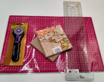 SET regalo patchwork !! Tappetino da taglio 45x30 + righello da 45 cm + taglierina rotativa + 2 tessuti in tela ideali per patchwork, cucito, scrapbooking...