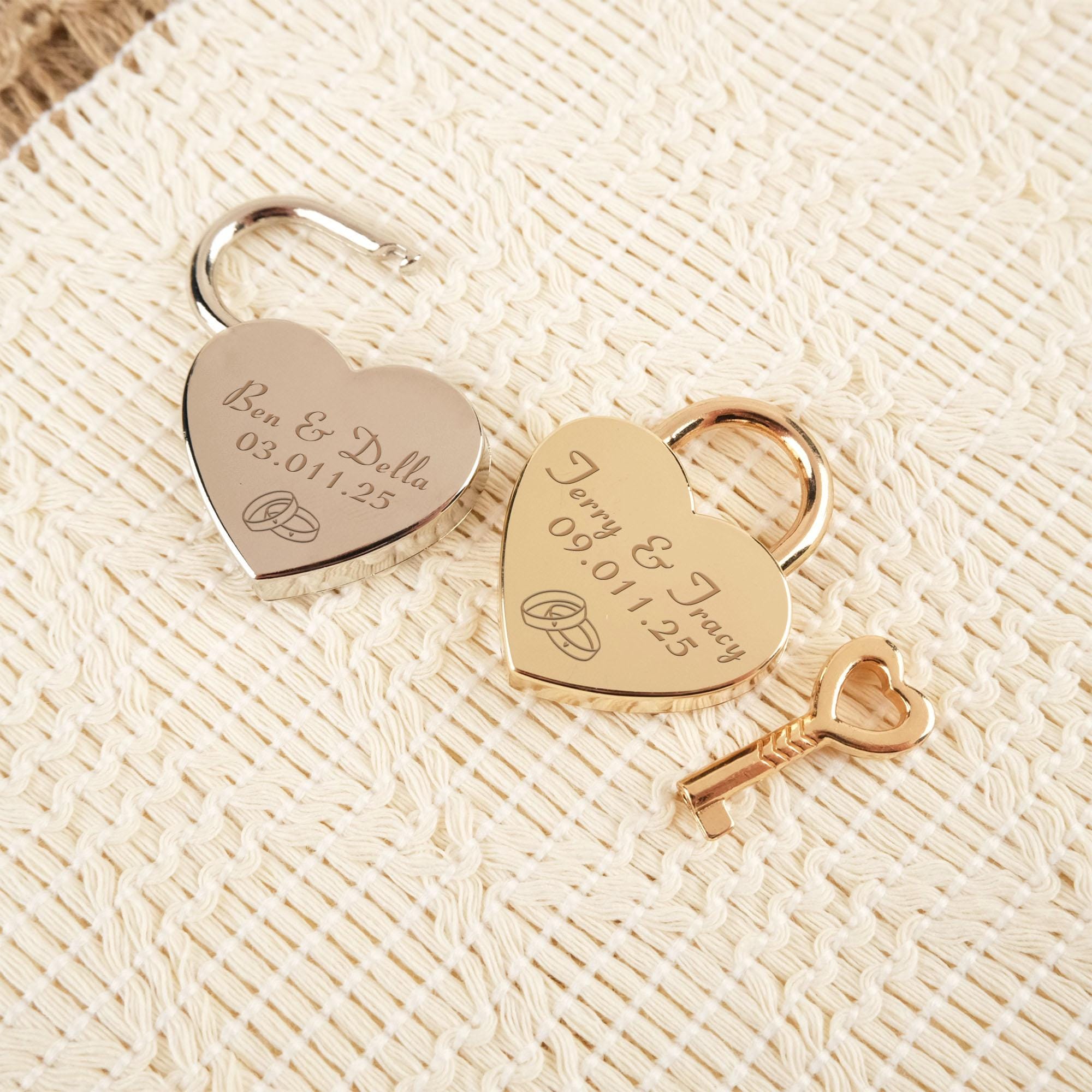Personalized Love Padlock,Customized Heart-Shaped Lock Love Padlock,Engraved Padlock,Couple Anniversary Gift,Wedding Gift,Gift for Boyfriend