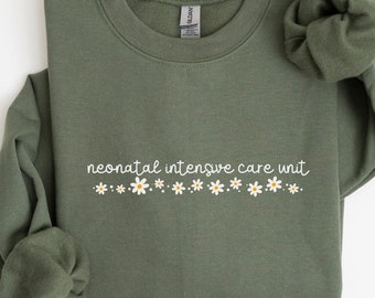 Sudadera de enfermera de la UCIN, suéter de enfermera neonatal, regalo de jubilación, suéter de la UCI neonatal, cuello redondo minimalista de la UCIN, enfermera practicante neonatal, K195