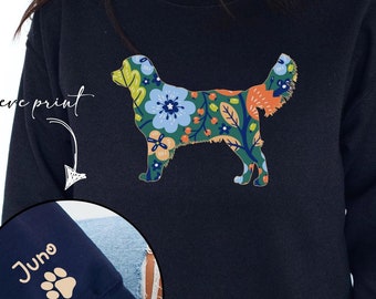 Floral Golden Retriever Sweatshirt, Cottagecore Golden Retriever Sweater, Dog Lover Gift, Custom Dog Mom Shirt, Golden Mama Shirt, K244