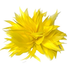 FISHINTHESEA - Fluffy - Yellow - Extra large feather brooch - with pin and badge - Hair accessory - XL - handmade - Feather Flower