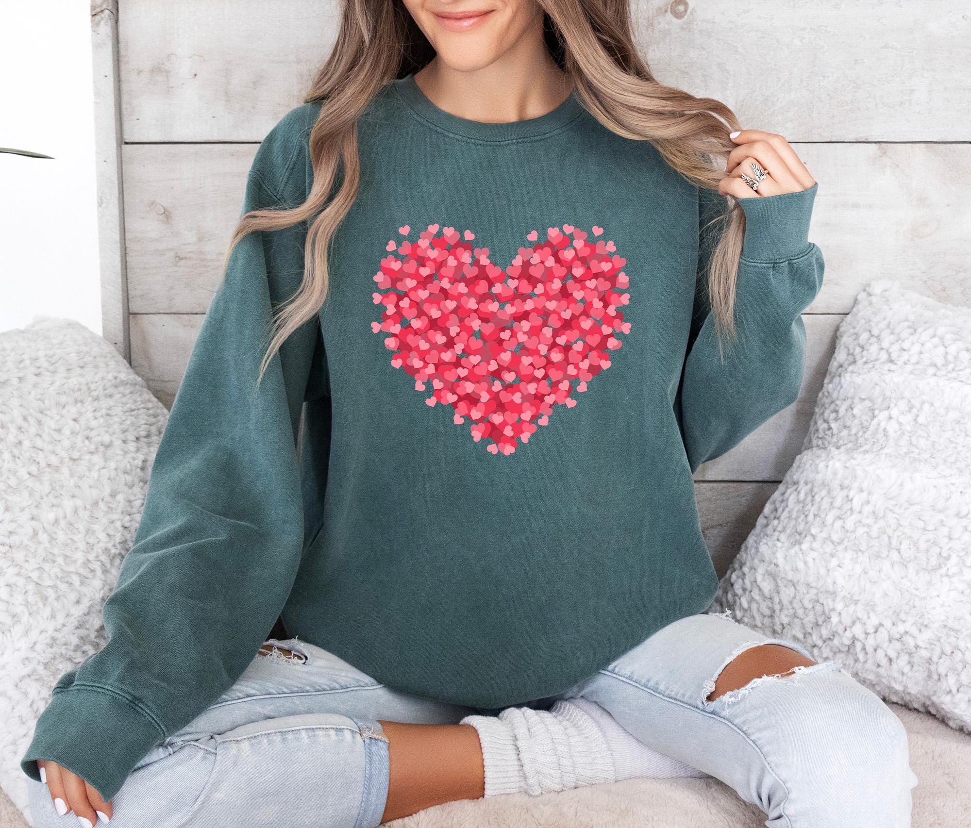 HEART BLACK GIRLS FLEECE SWEATSHIRT - PINK