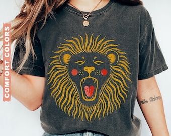 Vintage Boho Lion Shirt, Oversize, Womens, Unisex Comfort Colors T-shirt