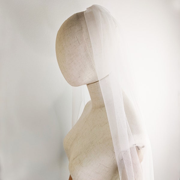 Simple Wedding Veil - Barely There Ivory Soft Tulle, Single Tier Rounded Edge with Bridal Comb