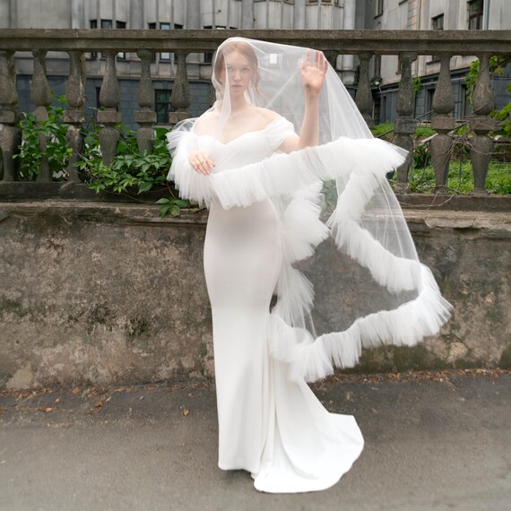 Ivory Ruffle Wedding Veil - Frill Blusher Veil, off White 