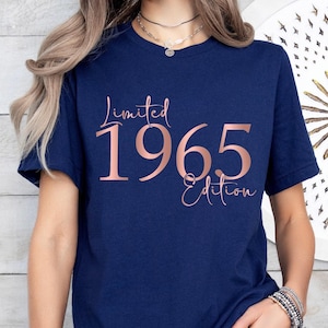 60th Birthday Gifts for Women, Limited Edition 1965 Tee, 60th Birthday Queen T-Shirt Ladies, Vintage Birthday Gift for Mom, Women&#39;s Birthday