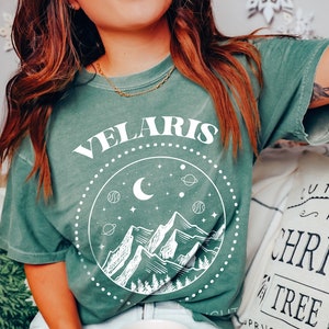 Veloris Shirt, Sarah J Maas Merch, mystisches Shirt, Nachtgericht Shirt, Sjm Bookish, Crescent City Shirt, Comfort Colors®, Acotar Shirt