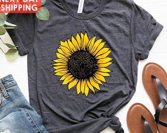 Sunflower Graphic Tee, Vacation Shirt, Sunflower Shirt, Womens Garden Shirt, Funny Sunflower Shirt, Floral Shirt, Plant Sunflower Shirt