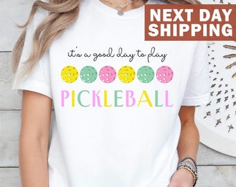 Pickleball Graphic Tee: Sport Outfit for Women