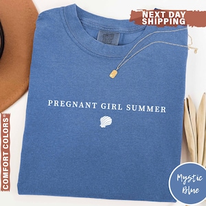 Koszulka letnia dla ciężarnej dziewczyny, koszulka Comfort Colors® Beach z informacją o ciąży, koszulka z nadrukiem na prezent na baby shower, koszulka dla mamy
