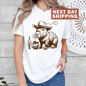 Funny Capybara T-shirt, Capybara Shirt for Women, Western Mouse Shirt, Rodent T-shirt, Cowboy Rat Shirts, Vintage Western Theme Graphic Tee image 3