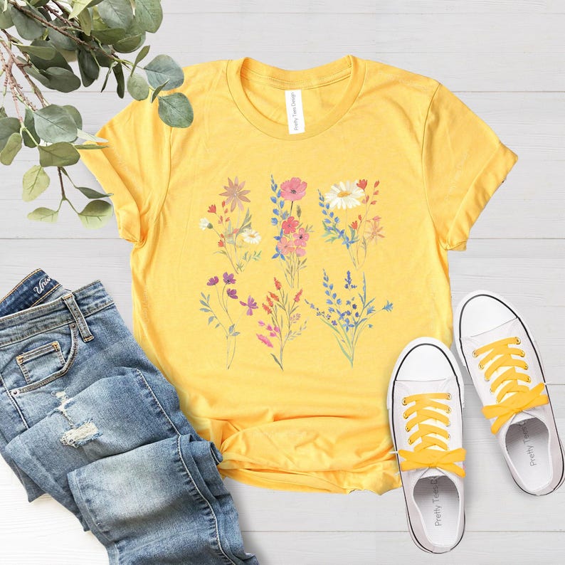 Vintage Flower Shirt, Watercolor Wildflowers Shirt, Floral Arrangements Shirt, Mothers Day Shirt, Wildflowers Tee, Botanical Print Tee image 4