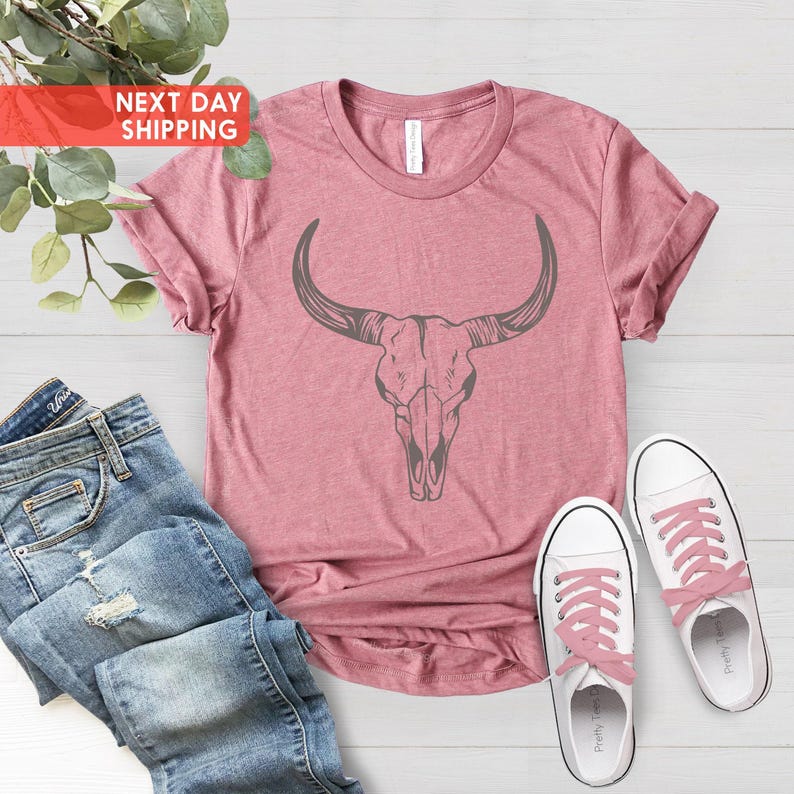 Boho Cow Skull Shirt, Howdy Shirt, Western Shirt, Cowgirl Shirt, Bull Skull Shirt, Southwest Shirt, Boho Cow Shirt, Heifer Shirt, Ranch Tee 画像 2