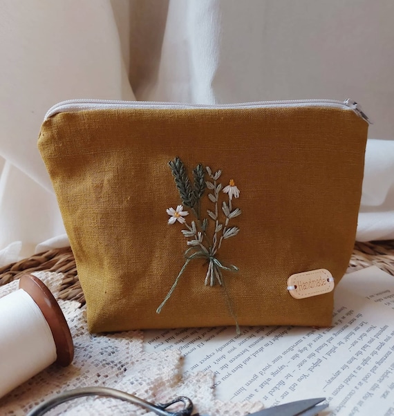 Embroidered Personalised Cosmetic Bag Flowers Makeup Bag Floral Makeup Zipper Pouch Small Makeup Bag for Purse Linen Cosmetic Purse Etsy