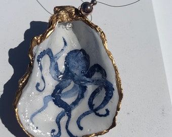 Octopus oyster shell Ornament for beach tree. Squid Oyster shell Christmas ornament. Nautical Ornament. Coastal Christmas. Gift under 20