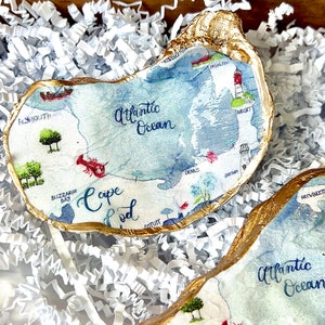Idée d'accessoires de mariage cape morue en forme de plat découpé en coquillages. Cadeau de mariage sur la plage Plat de coquillages Cape Cod Idée de cadeau côtier Mariage Cape Cod