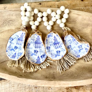 Bridal shower decor napkin ring  Chinoiserie blue. Oyster shell napkin ring beachy bridal shower decor. Blue toile classic coastal decor