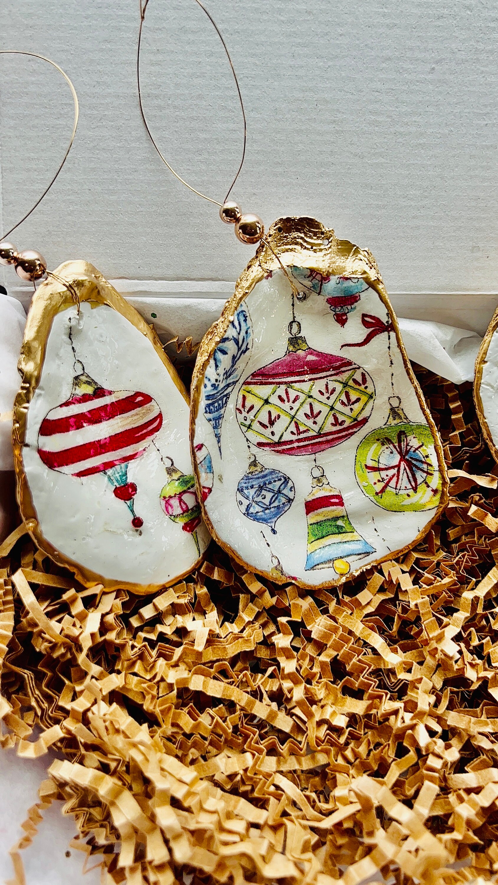 ヴィンテージガラスのクリスマスオーナメント。ビクトリア朝の