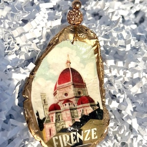 FLORENCE OYSTER SHELL Ornament. Florence christmas ornament. Handmade Italy Souvenir.  Firenze ornament. Italy wedding favor. Italy souvenir