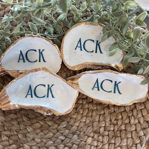 ACK NANTUCKET oyster ring dish beachy party favor. Nantucket party favor shell dish. Nantucket wedding oyster dish favor idea. ACK gift idea