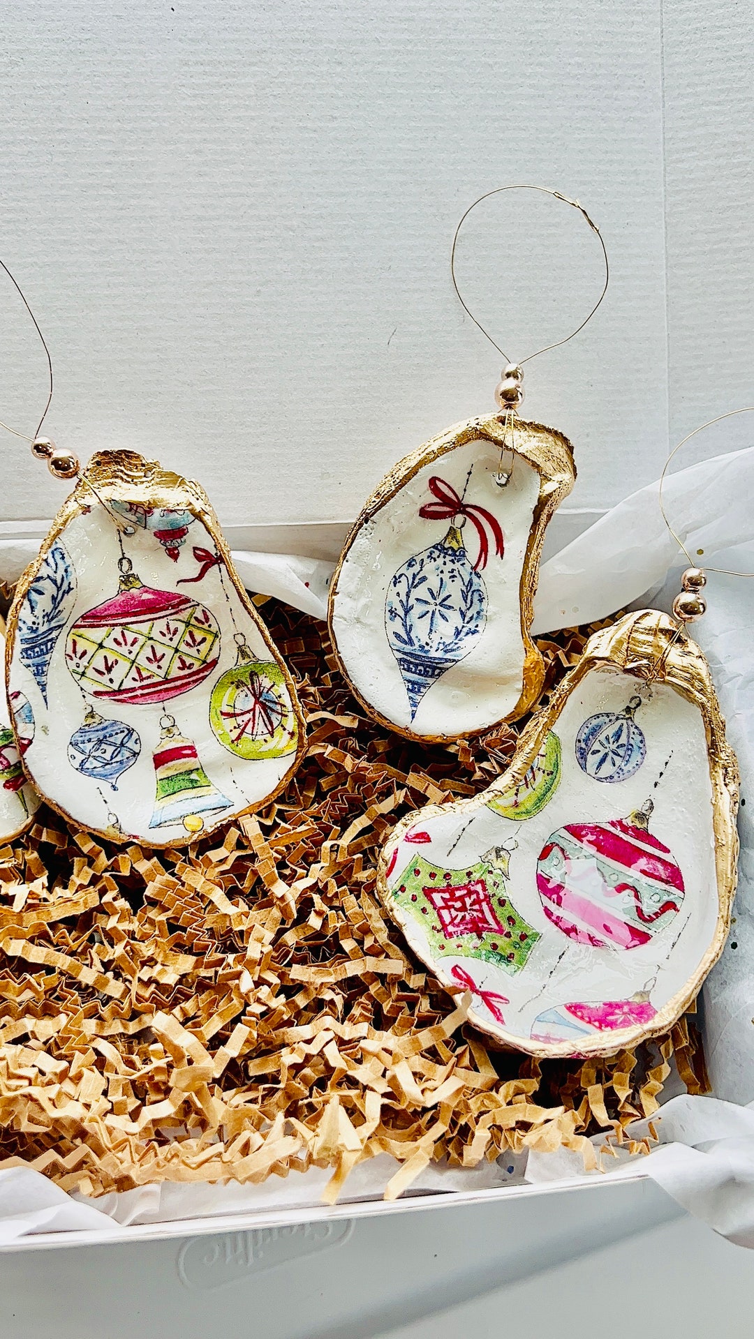 ヴィンテージガラスのクリスマスオーナメント。ビクトリア朝の