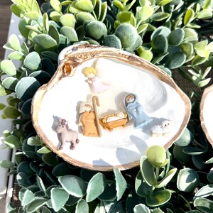 Nativity Scene Ornament. Holy Family Shell Christmas Ornament for ...