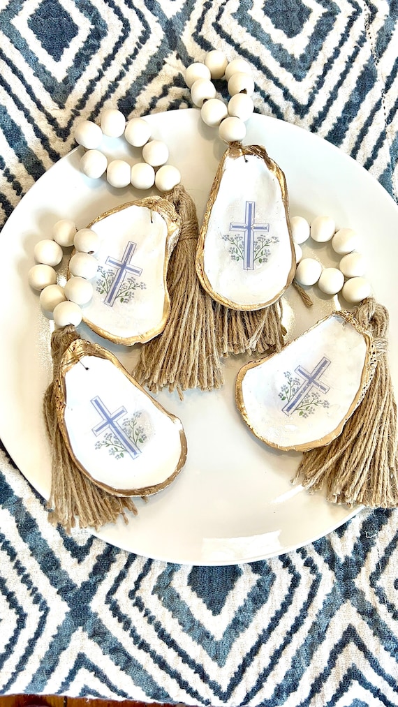 Coastal Napkin Ring gift set Blue Cross. Oyster shell napkin ring. Dusty blue decor. Catholic party decor. Easter dinner decor. Easter decor