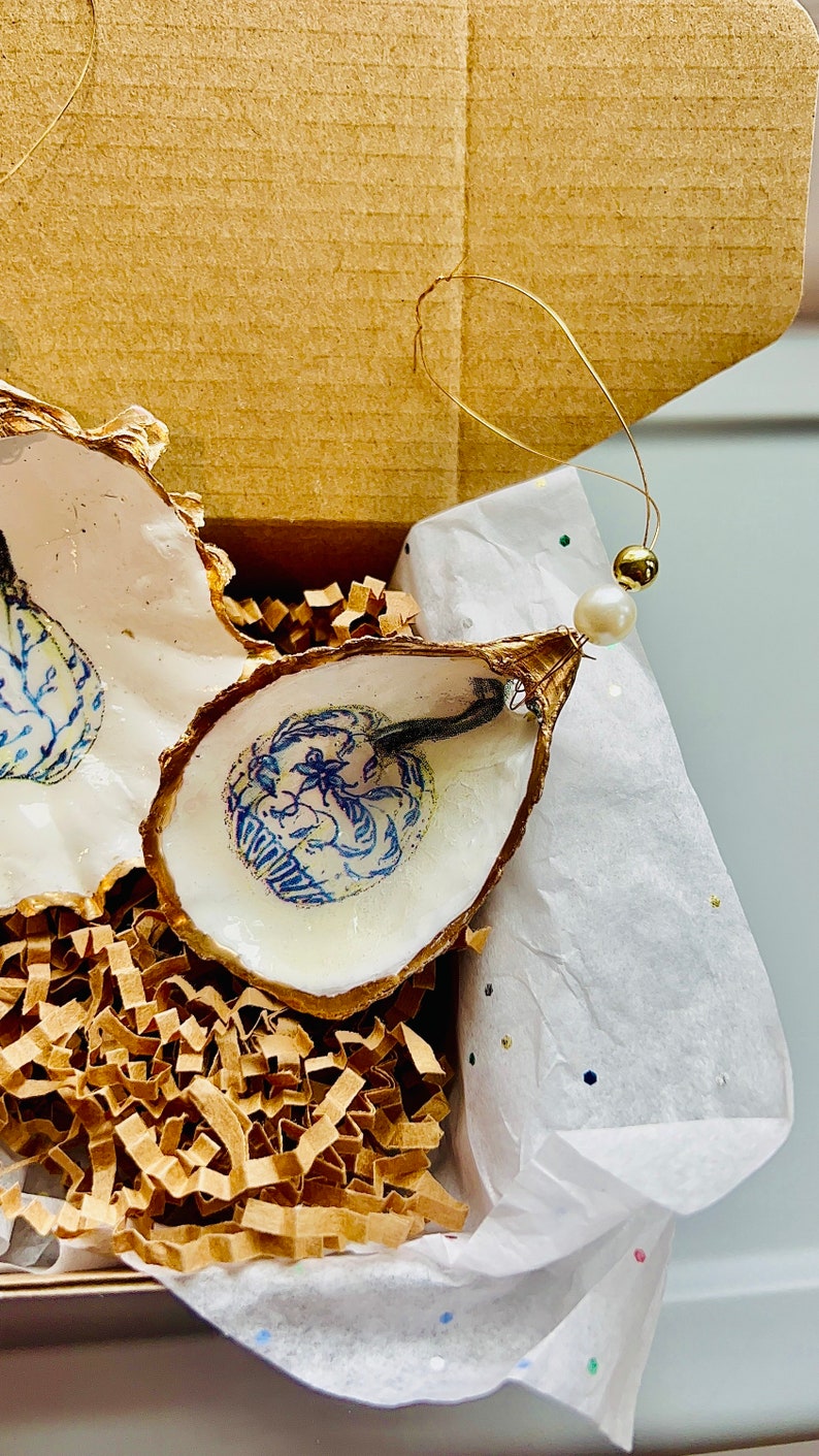 WendyClareDesigns Chinoiserie Pumpkin Ornament - Thumbnail 4