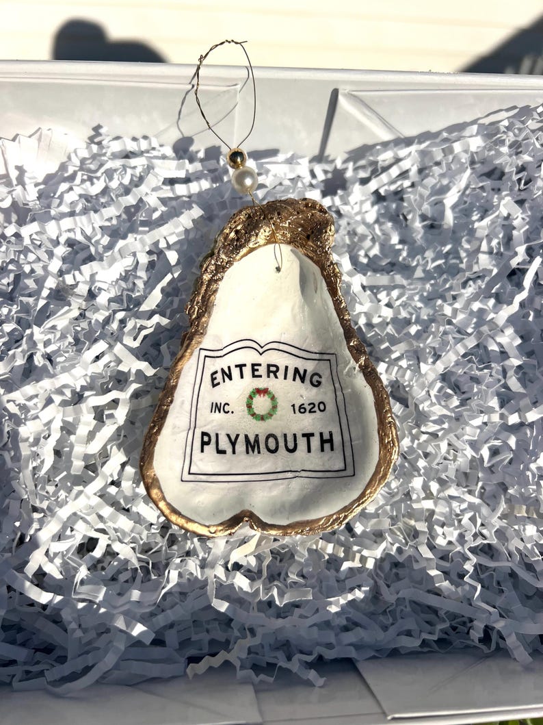 CAPE COD Oyster Shell Christmas Ornament. Cape Cod Ring Dish Cape Cod