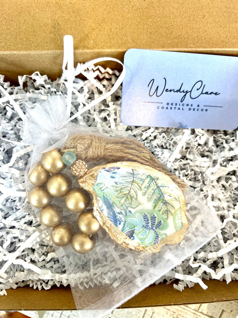 WendyClareDesigns Coastal Shell Napkin Ring - Thumbnail 3