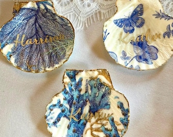 Decoración de mesa con nombre para la cena de ensayo, tarjeta de lugar para la despedida de soltera, recuerdo de boda chinoiserie, tarjeta de acompañante para la decoración de la mesa de una boda costera